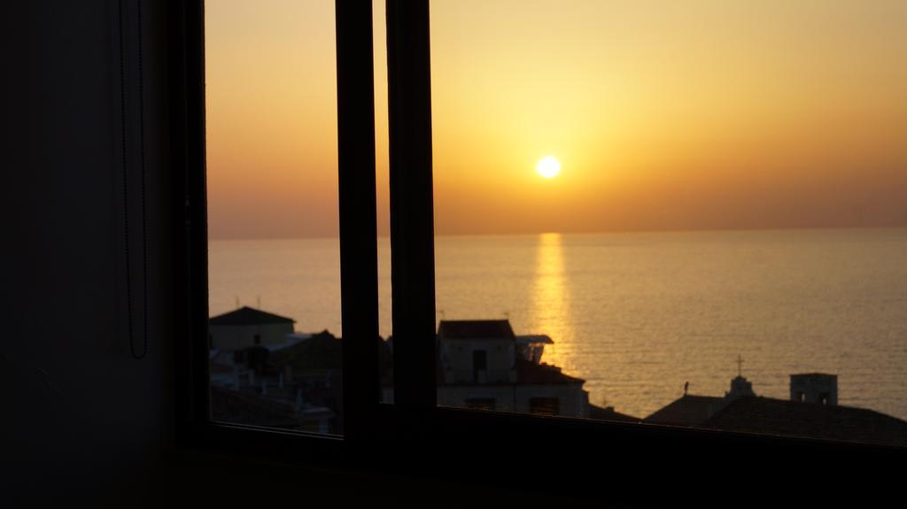 B&B Il Vicolo Di Pizzo Екстериор снимка